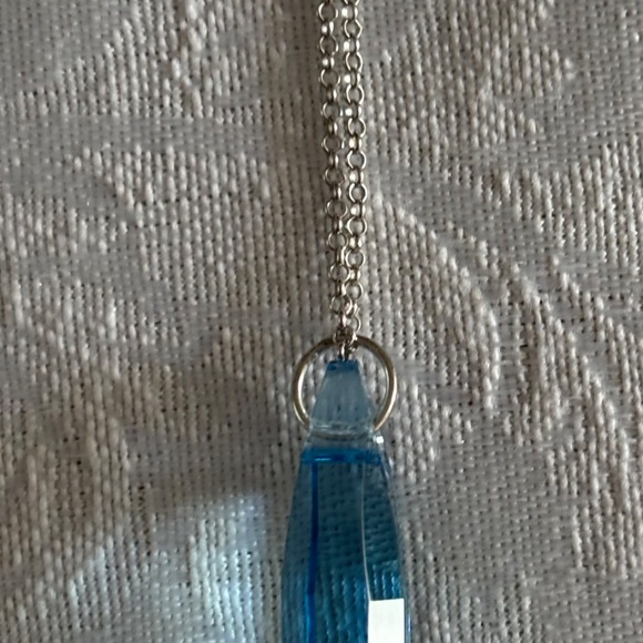 Lemoniq 30" Sterling Chain with Blue Swarovski Crystal Pendant - Picture 2 of 5